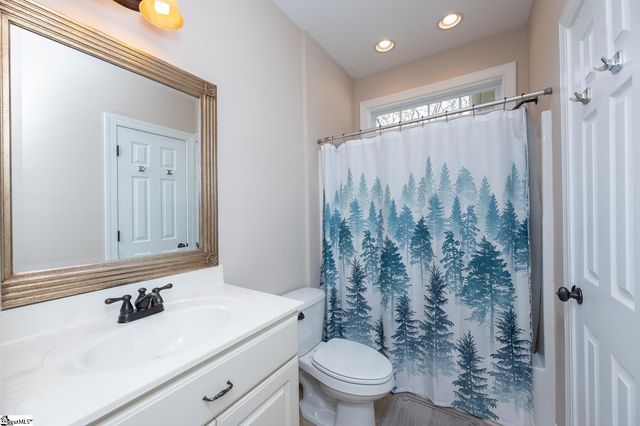 1025 S Buncombe Drive, Greer, SC 29651