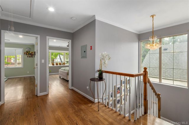 7631 264th Street, New Hyde Park, NY 11004