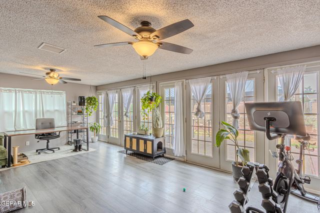 5700 SUN VALLEY Drive, El Paso, TX 79924