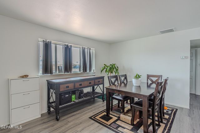 5700 SUN VALLEY Drive, El Paso, TX 79924