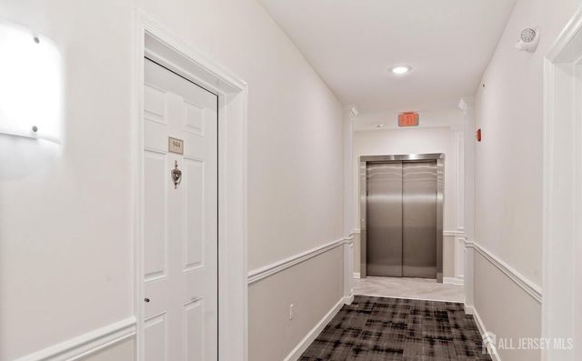 944 halifax Place, Hamilton, NJ 08619