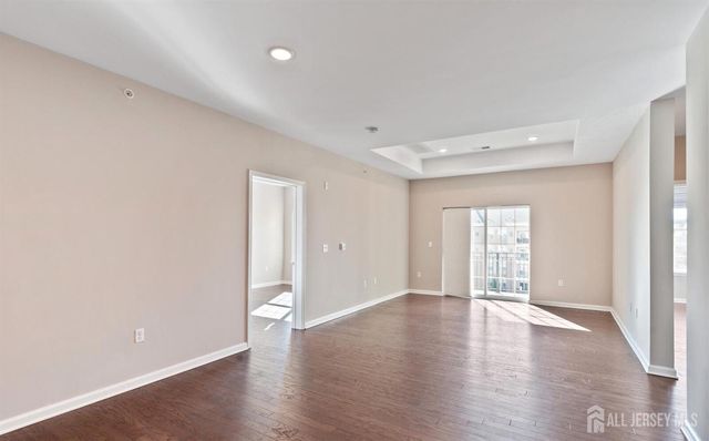 944 halifax Place, Hamilton, NJ 08619