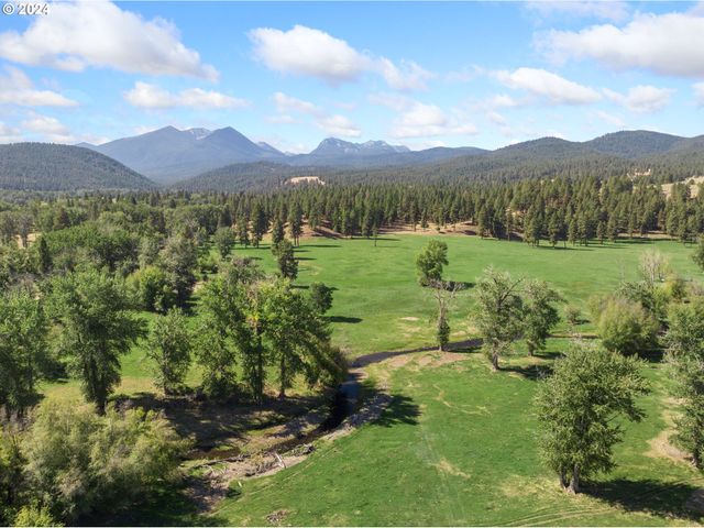 62726 N POWDER RIVER Ln, North Powder, OR 97867