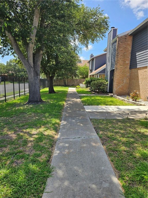 7130 Everhart 20, Corpus Christi, TX 78413 — photo 2