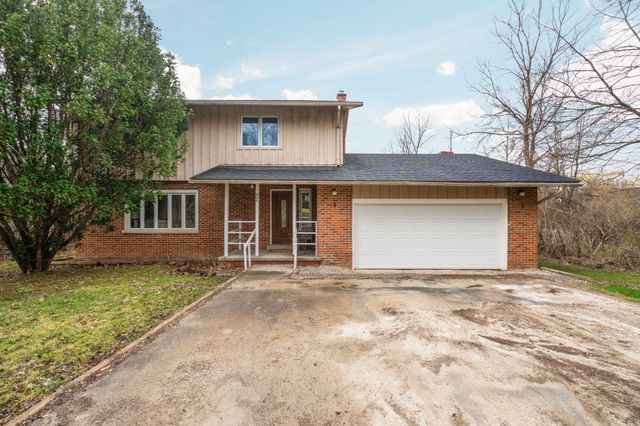 685 Ironwood Drive, Ann Arbor, MI 48103