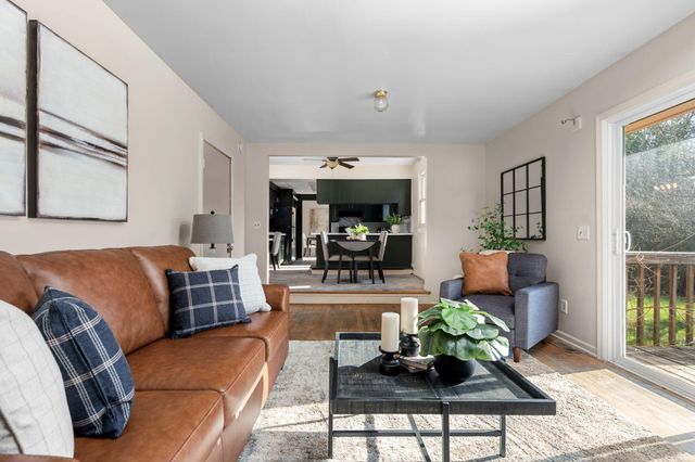 685 Ironwood Drive, Ann Arbor, MI 48103