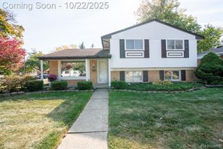 2727 Canterbury Street, Trenton, MI 48183