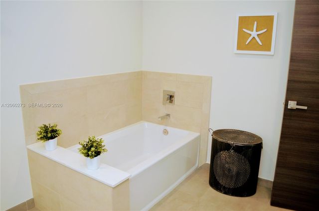 777 N Ocean Drive N522, Hollywood, FL 33019