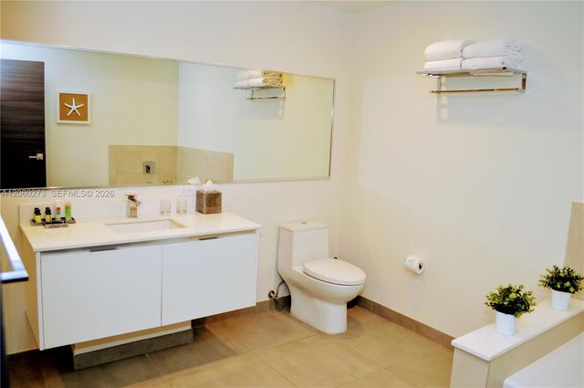 777 N Ocean Drive N522, Hollywood, FL 33019