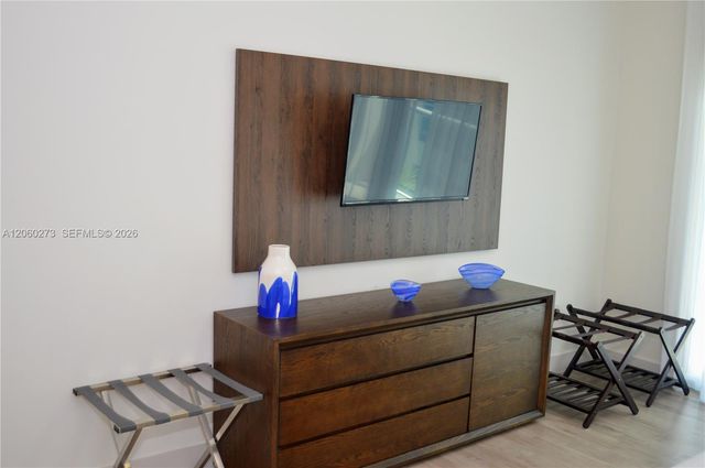 777 N Ocean Drive N522, Hollywood, FL 33019