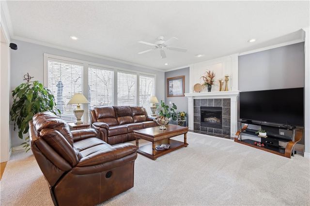 5929 Lone Elm Road, Shawnee, KS 66218