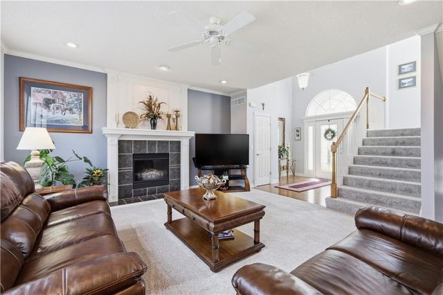 5929 Lone Elm Road, Shawnee, KS 66218