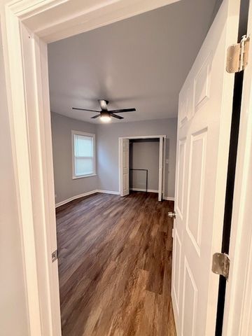 1048 W 92nd Place, Chicago, IL 60620