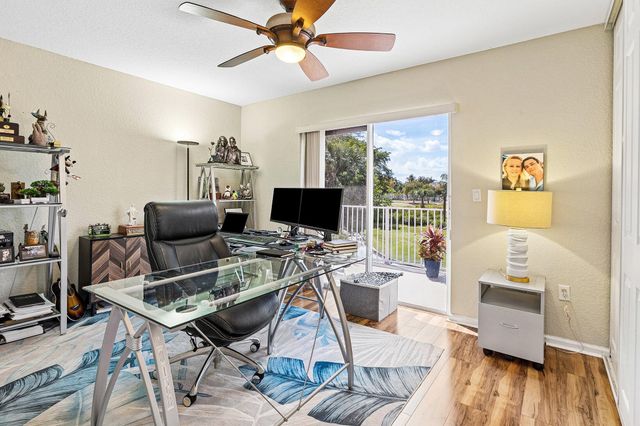 2015 Reston Circle, Royal Palm Beach, FL 33411