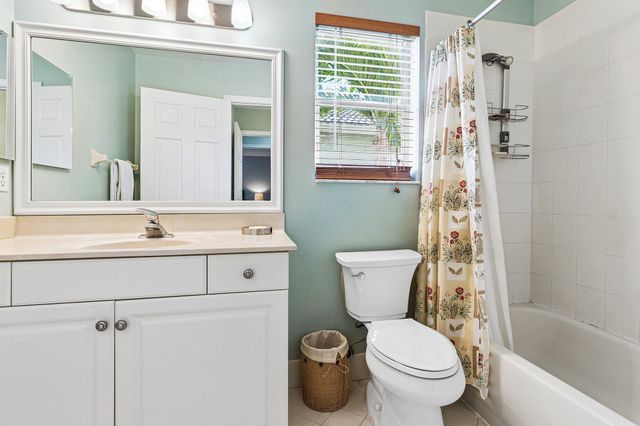 2015 Reston Circle, Royal Palm Beach, FL 33411