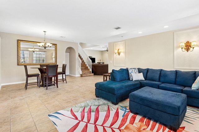 2015 Reston Circle, Royal Palm Beach, FL 33411