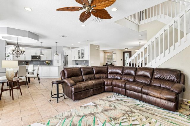 2015 Reston Circle, Royal Palm Beach, FL 33411