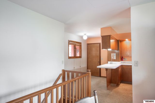 708 Driftwood Drive, Lincoln, NE 68510