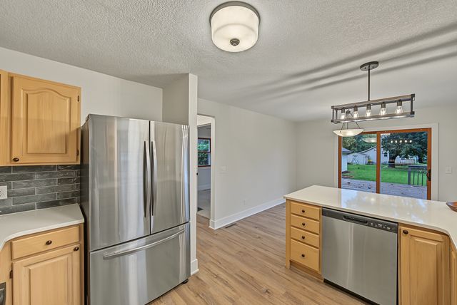 3919 69th Street, Urbandale, IA 50322