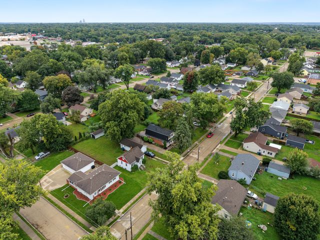 3919 69th Street, Urbandale, IA 50322