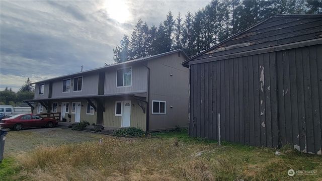 50 Ash Avenue E, Forks, WA 98331