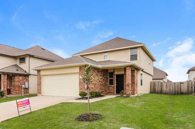 8325 Yaupon Holly Court, Fort Worth, TX 76123