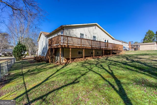 208 Windfield Drive, Woodstock, GA 30188