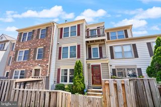10484 STONINGTON LN, Manassas, VA 20109