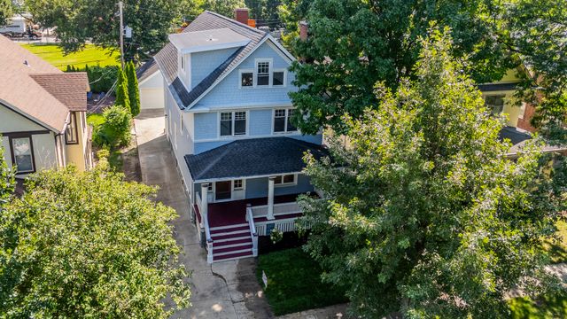 11 S Catherine Avenue, La Grange, IL 60525