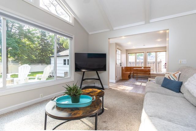 2641 Kentucky Avenue S, Saint Louis Park, MN 55426