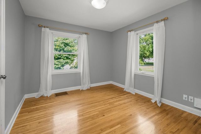 2641 Kentucky Avenue S, Saint Louis Park, MN 55426