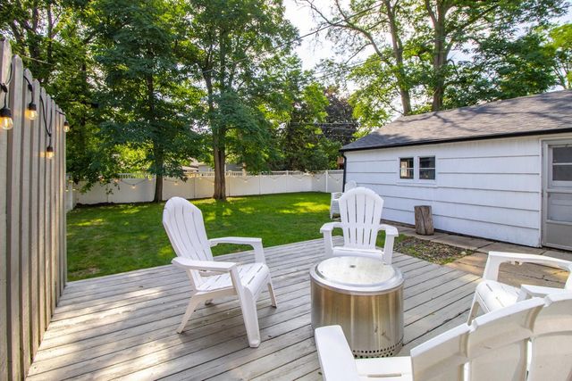 2641 Kentucky Avenue S, Saint Louis Park, MN 55426