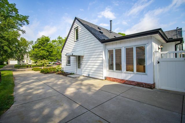2641 Kentucky Avenue S, Saint Louis Park, MN 55426