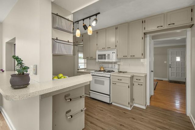2641 Kentucky Avenue S, Saint Louis Park, MN 55426