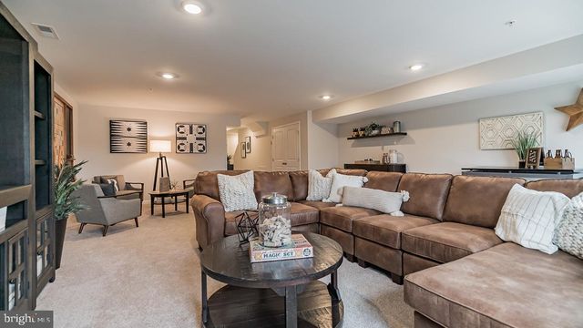 408 NEW JERSEY AVE, Wallingford, PA 19086