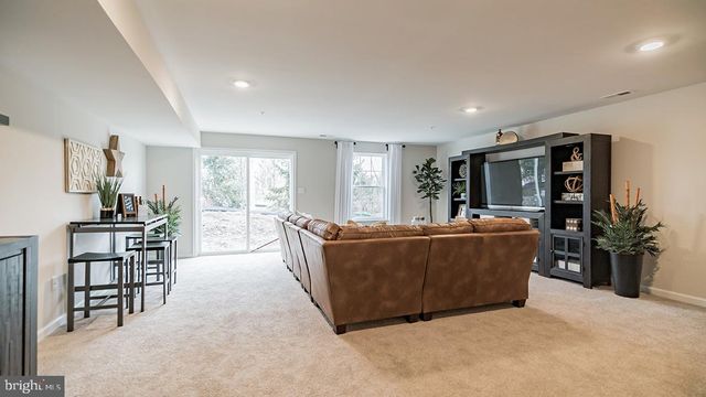 408 NEW JERSEY AVE, Wallingford, PA 19086