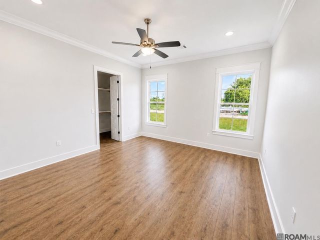 4432 Camargue Avenue, Baton Rouge, LA 70820