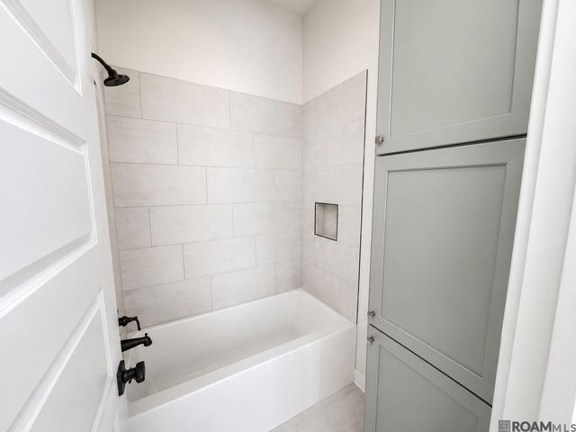 4432 Camargue Avenue, Baton Rouge, LA 70820