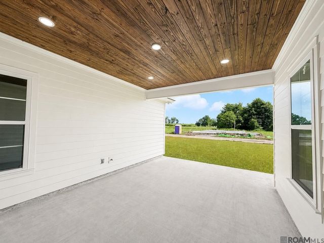 4432 Camargue Avenue, Baton Rouge, LA 70820
