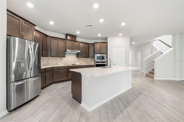 28575 COZY CREEK DRIVE, Wesley Chapel, FL 33543