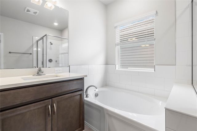 28575 COZY CREEK DRIVE, Wesley Chapel, FL 33543