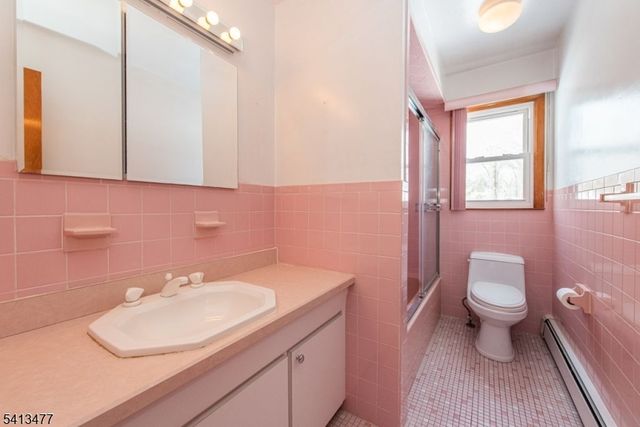 4 Brookside Ct, Parsippany-troy Hills Twp., NJ 07054