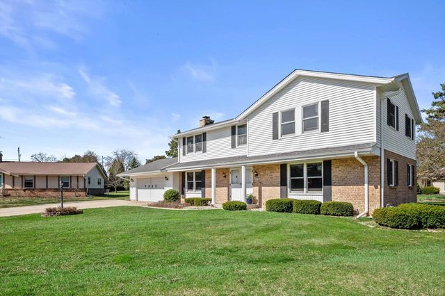 7245 N Wayside COURT, Glendale, WI 53209