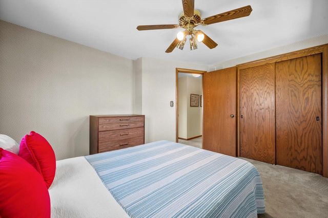 7245 N Wayside COURT, Glendale, WI 53209