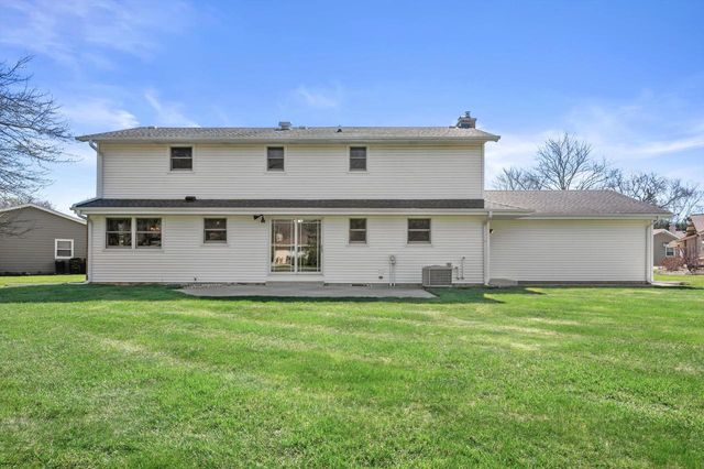 7245 N Wayside COURT, Glendale, WI 53209