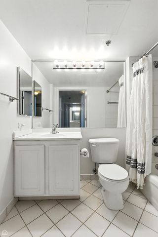 345 N LaSalle Street 2602, Chicago, IL 60654