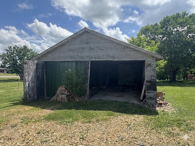 441 Old Hoppertown Road, Russell Springs, KY 42642
