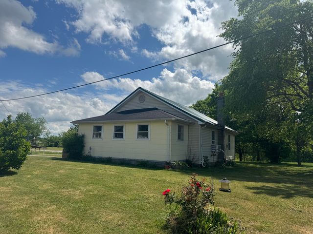 441 Old Hoppertown Road, Russell Springs, KY 42642