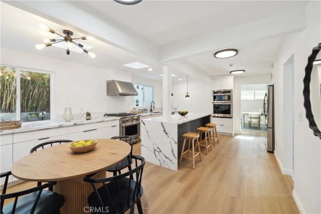 1290 E Woodbury, Pasadena, CA 91104