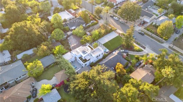 1290 E Woodbury, Pasadena, CA 91104